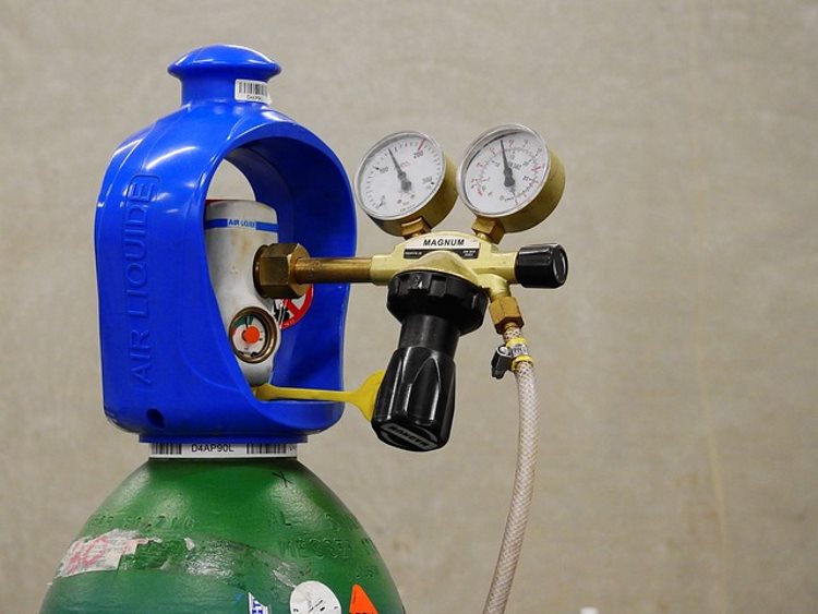 Ogrzewanie domu gazem z butli - szukamy alternatyw dla tradycyjnych instalacji grzewczych