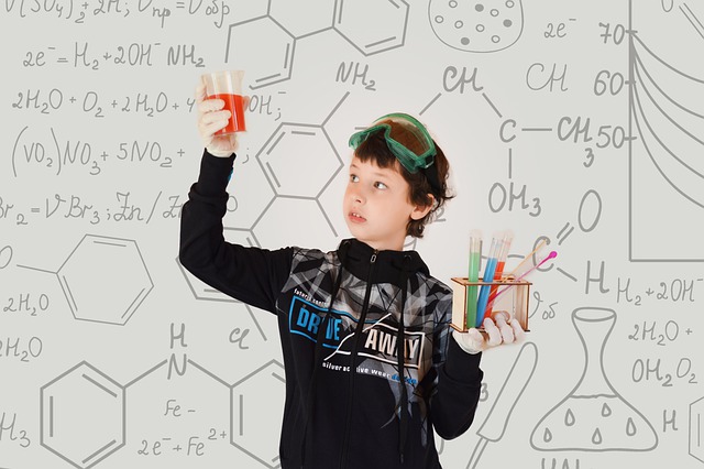 Eksperymenty chemiczne dla dzieci - jak wykonywać je w bezpieczny sposób?