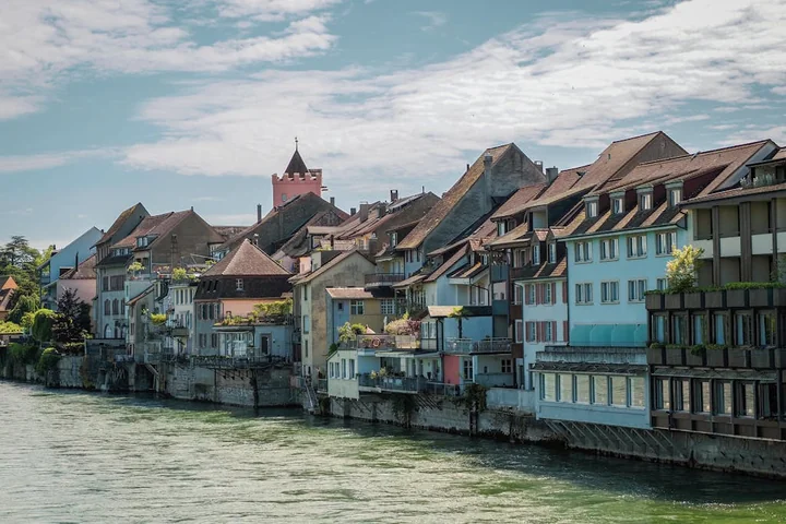 Oferta pracy w Szwajcarii – przegląd branż i dostępnych stanowisk