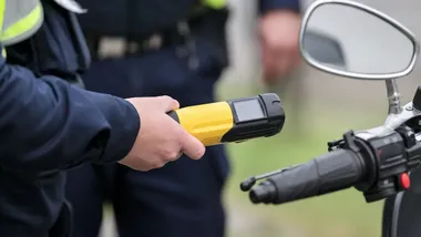 Rowerzyści i użytkownicy hulajnóg pod lupą olkuskich policjantów