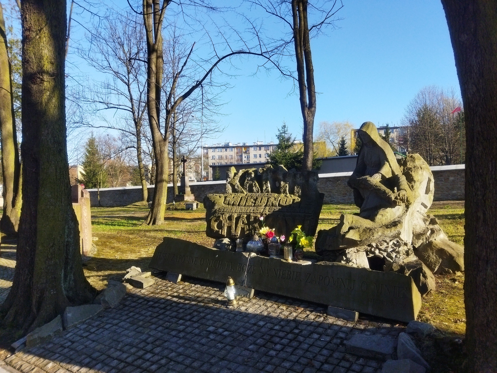 UM Olkusz:  						Dzień Pamięci Ofiar Zbrodni Katyńskiej