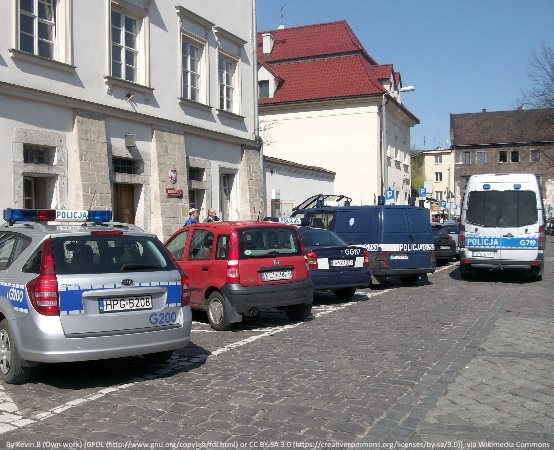 Policja Olkusz: Nie stosował się do przepisów ruchu drogowego - zarobił 28 punktów karnych