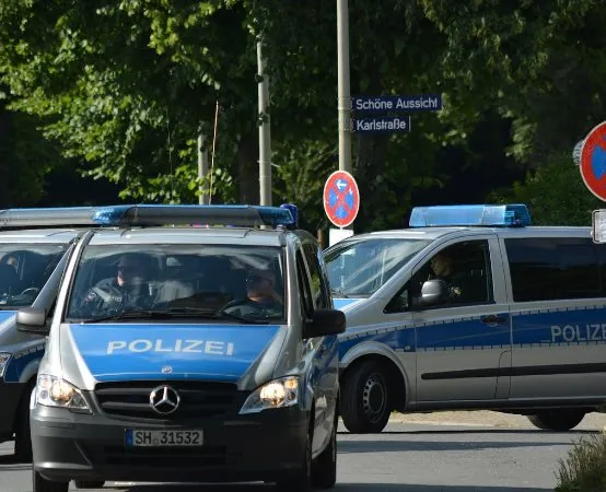 KPP w Olkuszu: Uśmiechy i radość przedszkolaków podczas spotkania z policją w bibliotece