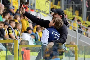 Wielka Sobota na stadionie w Katowicach zamieniła się w rodzinne święto Przemszy