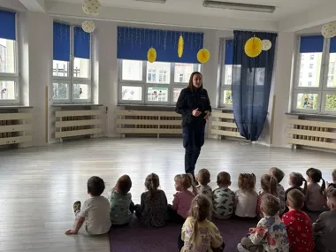 Policjantki z Olkusza zaskoczyły przedszkolaki - padły ważne zasady
