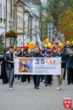35 lat IV LO w Olkuszu. Jubileusz z występem uczniów i nagrodami