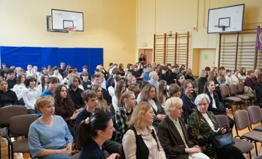 Uczniowie mierzyli się z Kazimierzem Wielkim podczas jubileuszowego konkursu I LO