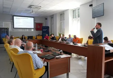 Przedsiębiorcy usłyszeli o pieniądzach i nowych obowiązkach w powiecie olkuskim